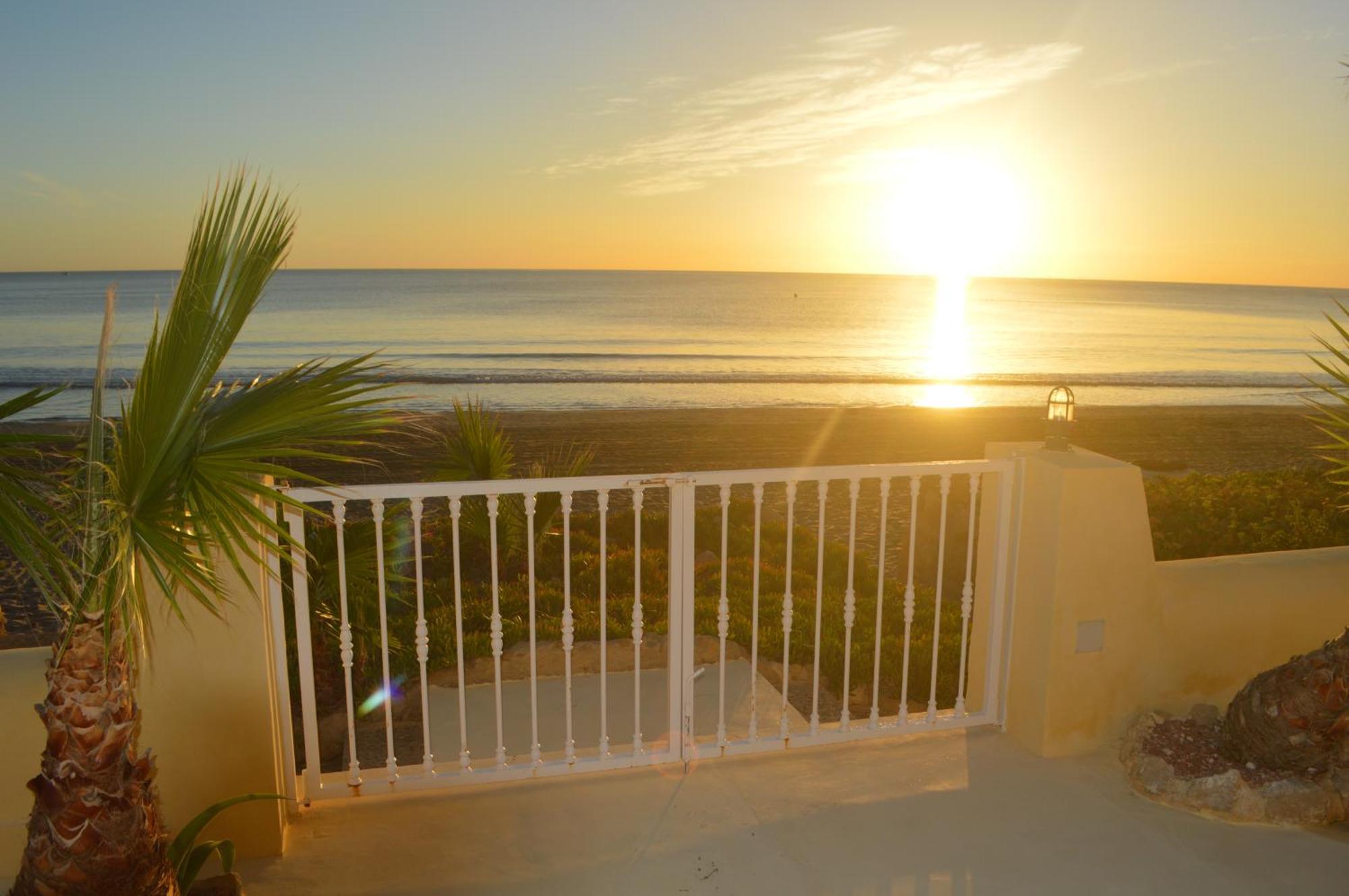 Excepcional Apartamento Loft A Pie De Playa En Chalet Roquetes Аликанте Екстериор снимка