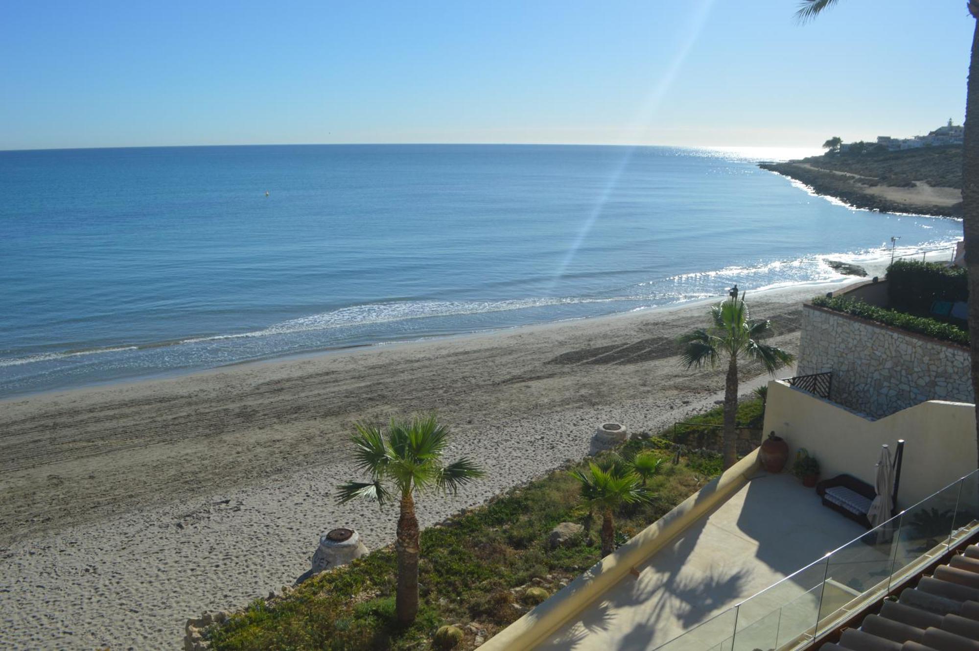 Excepcional Apartamento Loft A Pie De Playa En Chalet Roquetes Аликанте Екстериор снимка