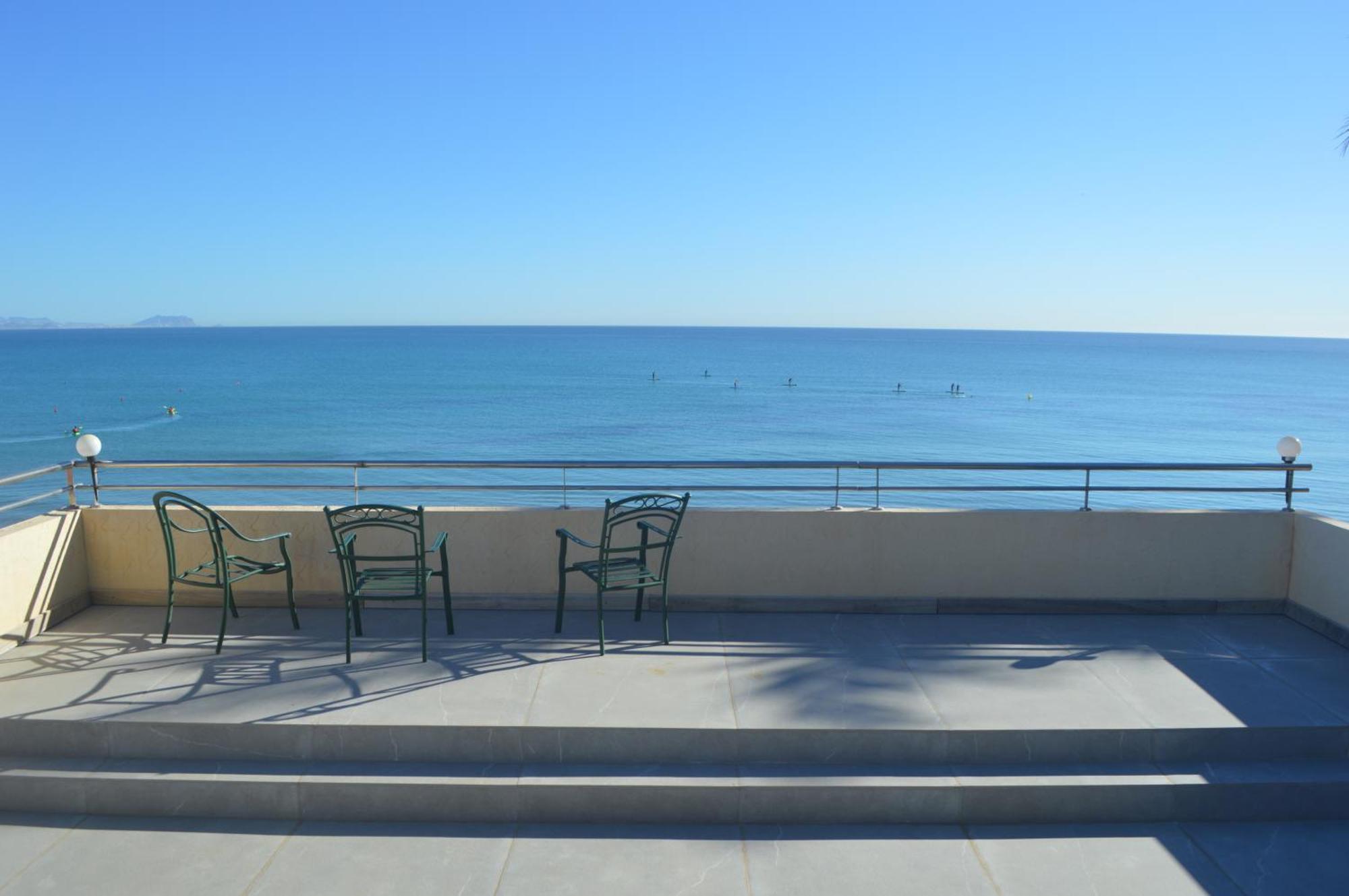 Excepcional Apartamento Loft A Pie De Playa En Chalet Roquetes Аликанте Екстериор снимка