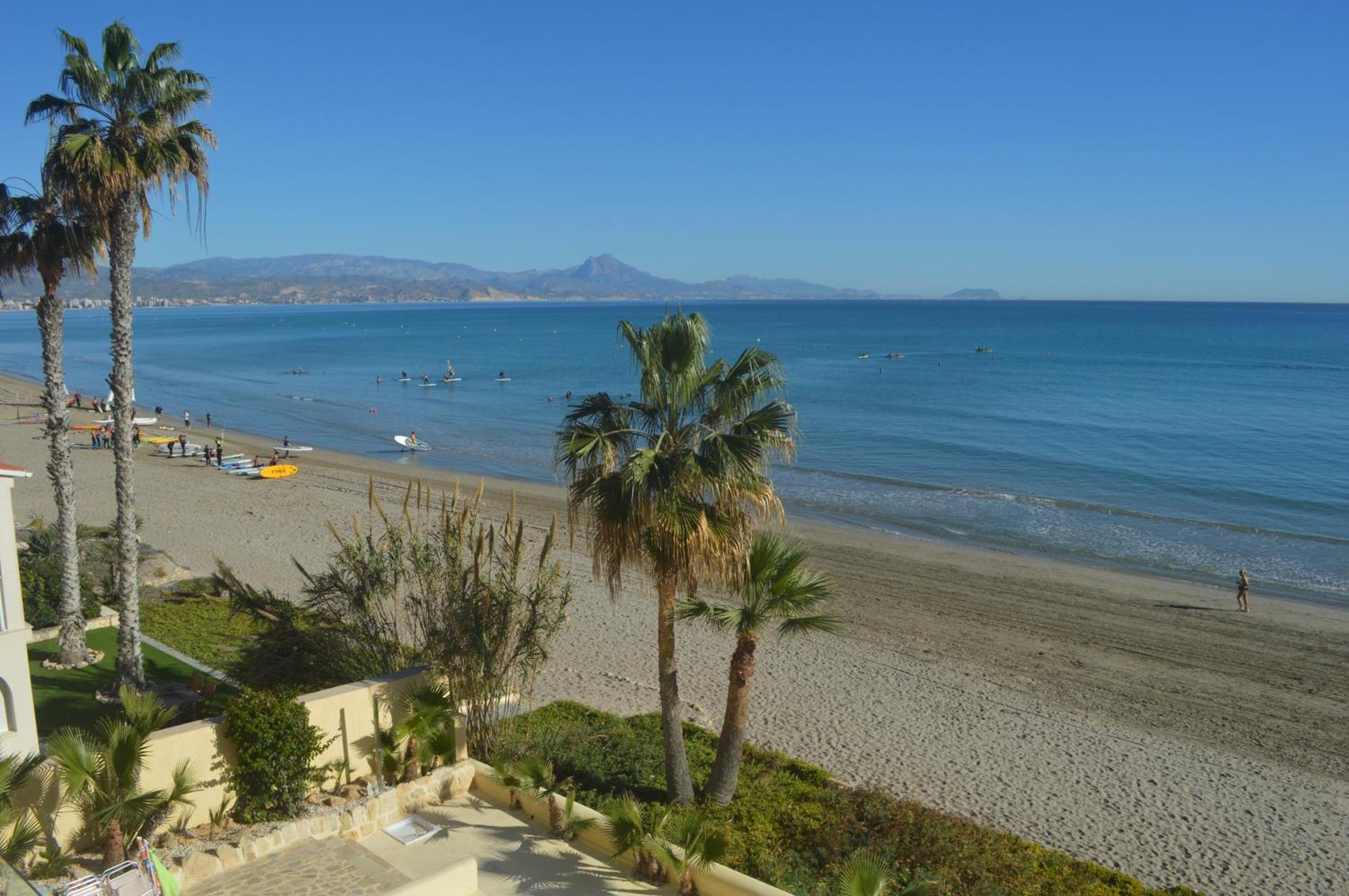 Excepcional Apartamento Loft A Pie De Playa En Chalet Roquetes Аликанте Екстериор снимка