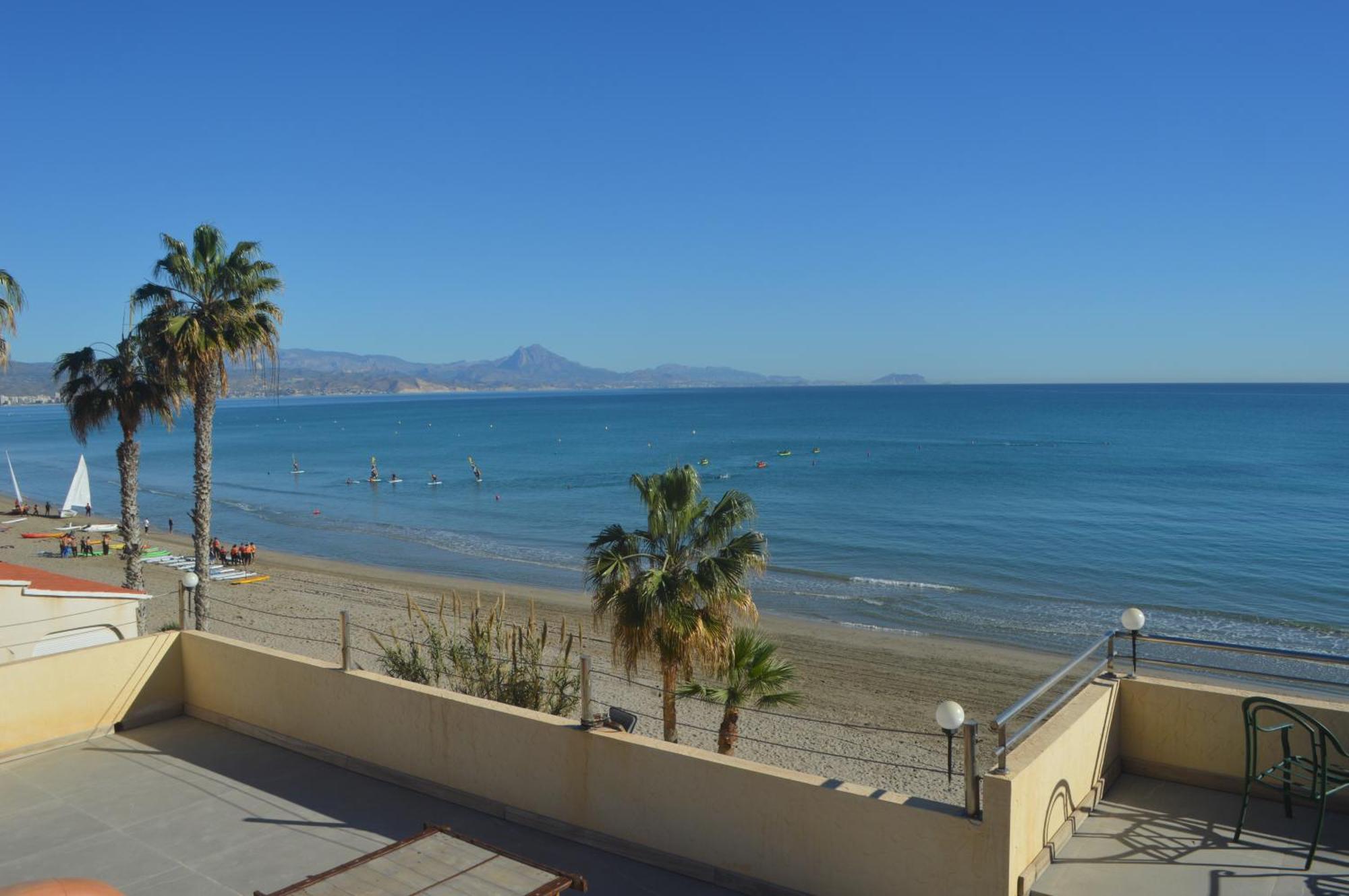 Excepcional Apartamento Loft A Pie De Playa En Chalet Roquetes Аликанте Екстериор снимка
