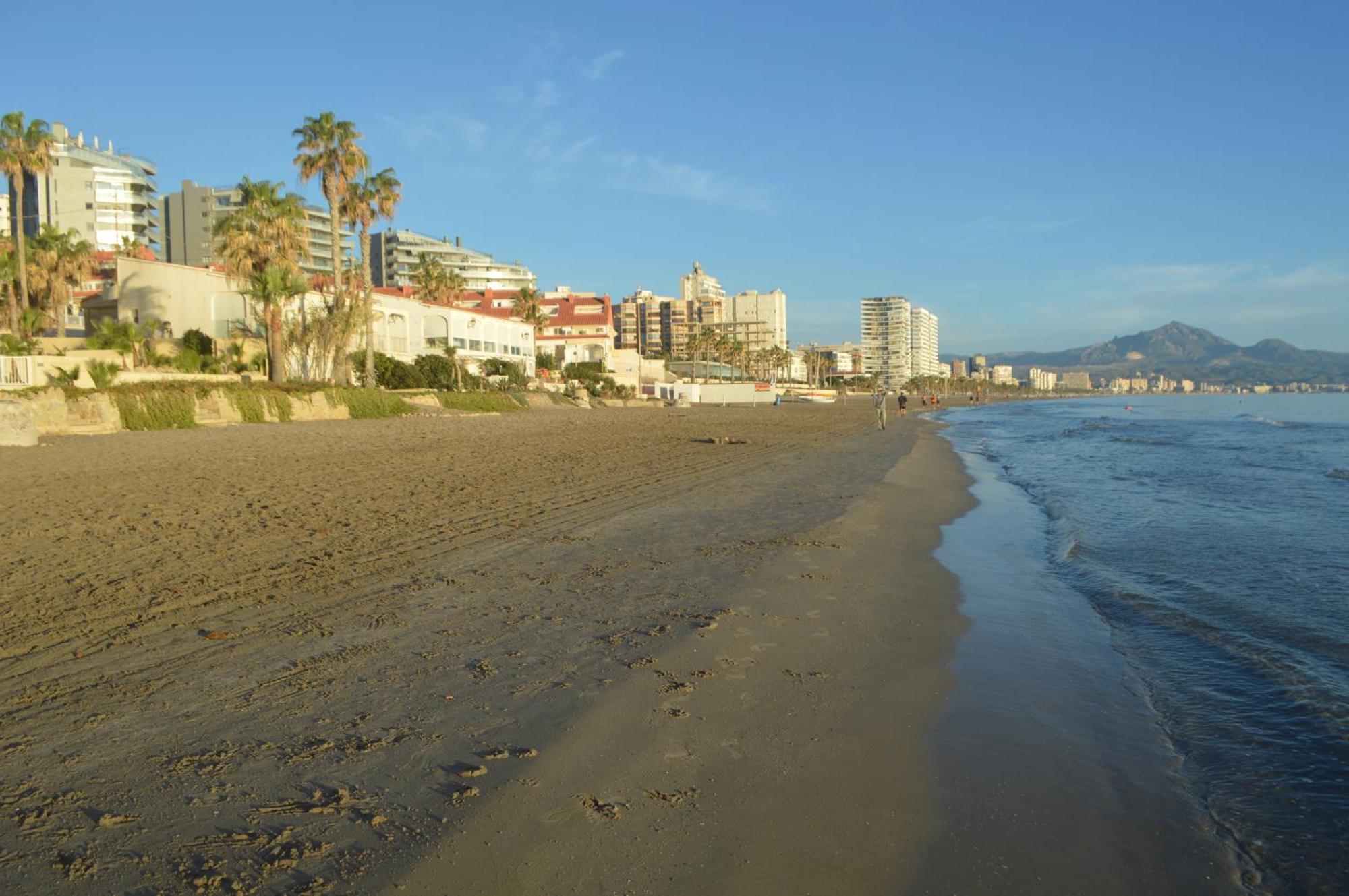 Excepcional Apartamento Loft A Pie De Playa En Chalet Roquetes Аликанте Екстериор снимка